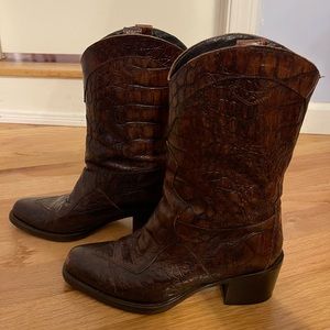 Joan & David Authentic 90s Leather boots